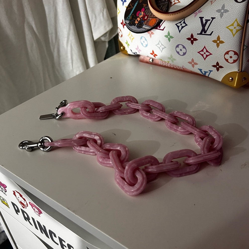 Coach - short chain strap
